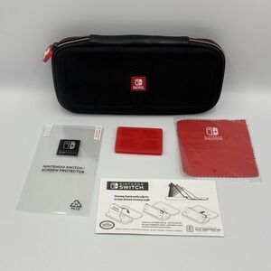 Nintendo Switch Carrying Case Black With Game Cartridge Case & Screen Protector.